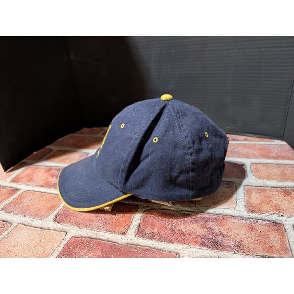 Notre Dame Fighting Irish Hook & Loop Adjustable Hat Blue & Yellow Baseball Hat - Picture 2 of 7